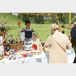 marktstand-schafhof.jpg | © Arosa Tourismus / Nina Hardegger-Mattli