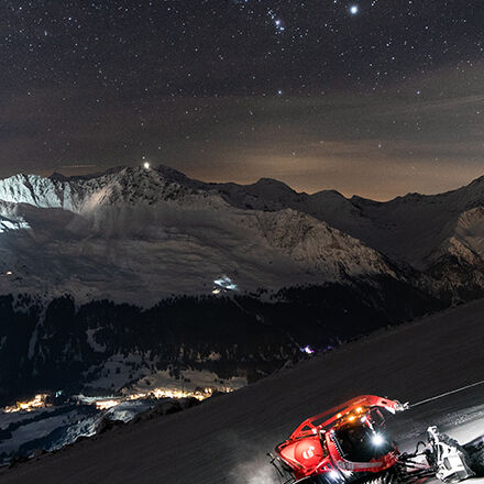 Pistenfahrzeug Passagierfahrt im Skigebiet Arosa Lenzerheide | © Urban Engel